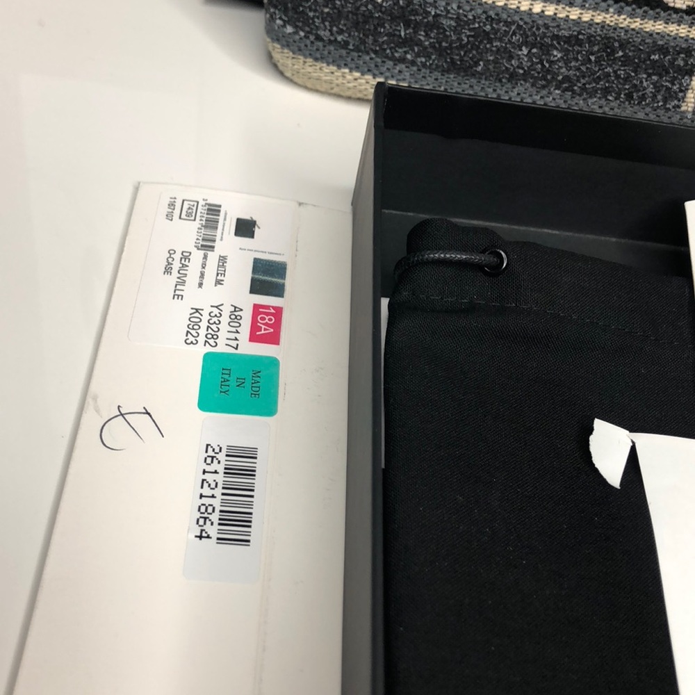 SOLD Authentic Chanel Deaiville O Case Clutch - Picture 5 of 8